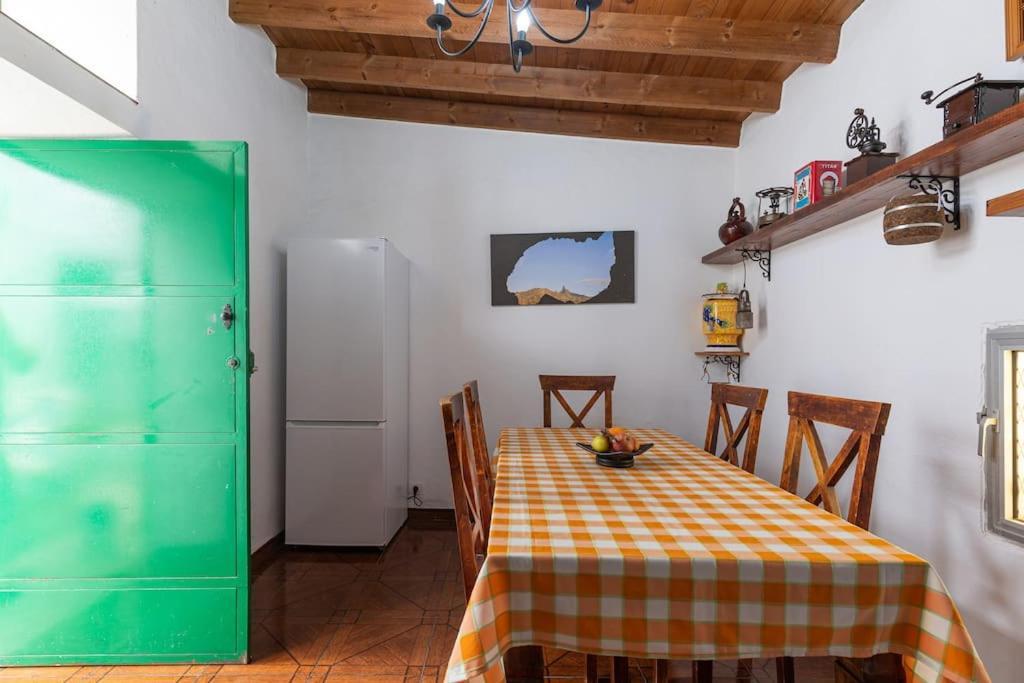 Vivienda Vacacional Ca' Pepita Y Jose El Albercon Zewnętrze zdjęcie